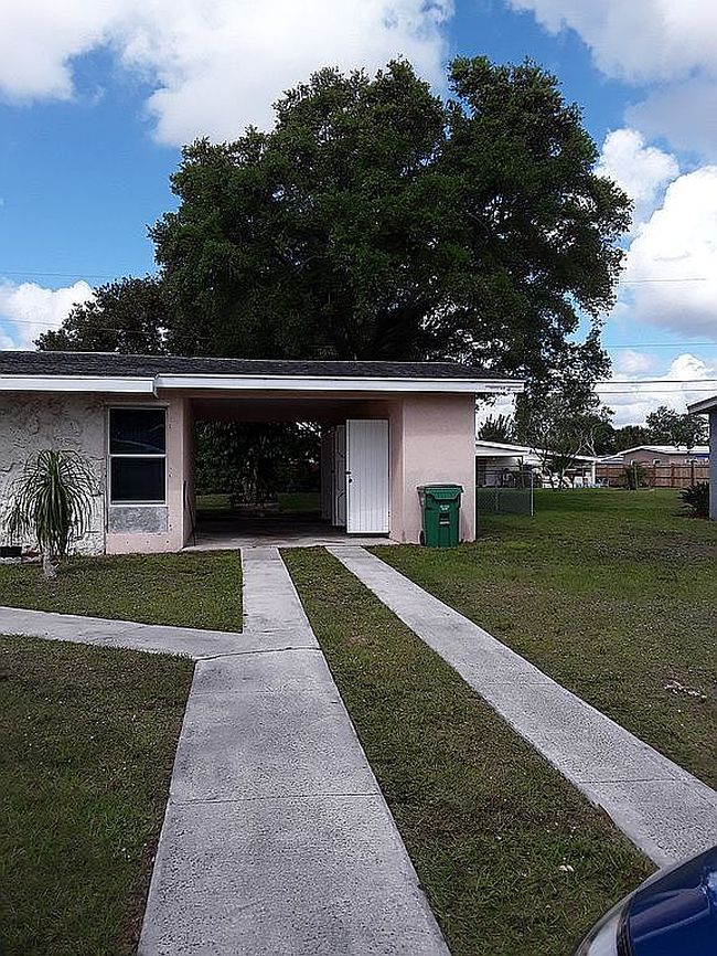 Image of 751 Se Solaz Ave