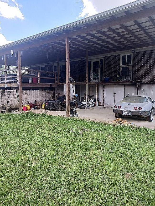 Image of 950 E Renfroe Rd