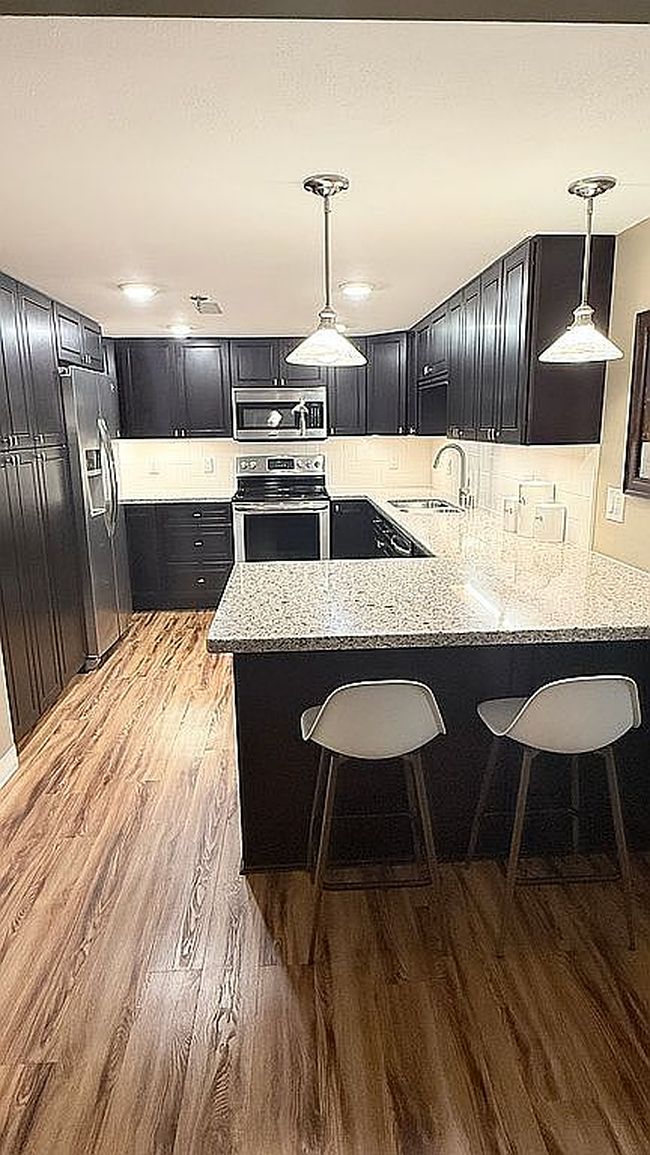 Additional photo 3 of property located at 625 19th St Nw Apt 603