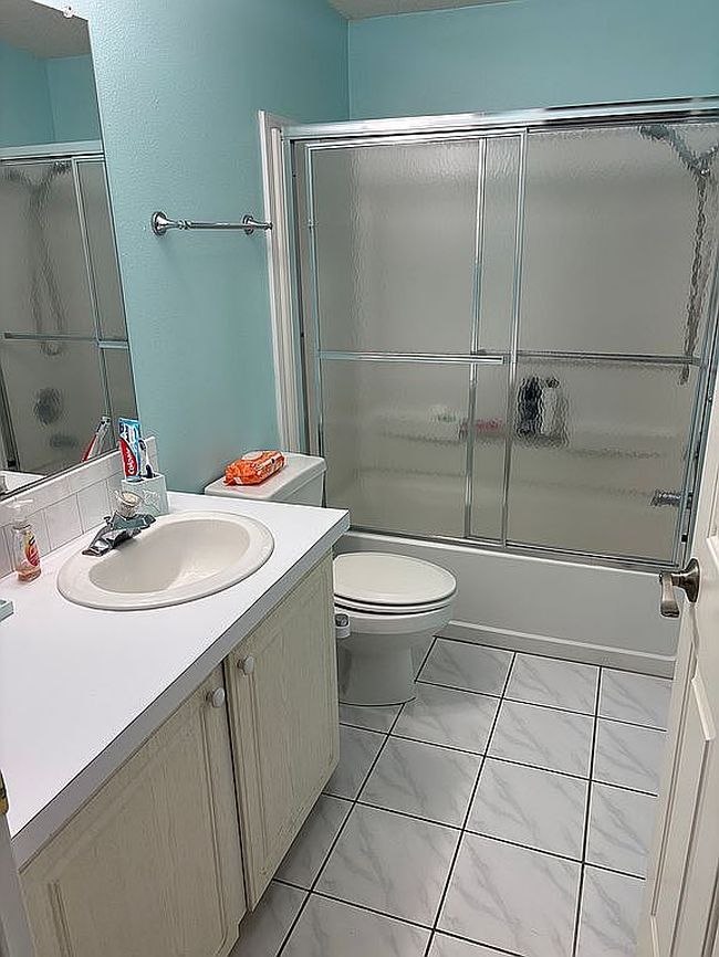 Photo of 511 Nettles Blvd, Jensen Beach, FL