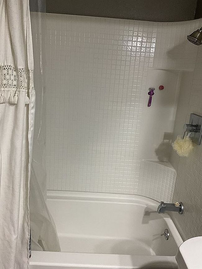 Photo of 117 Wayman Dr, Whitney, TX