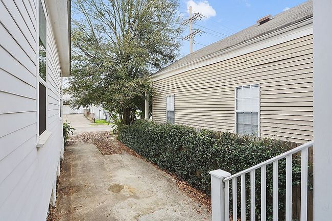 Image of 919 Hillary St