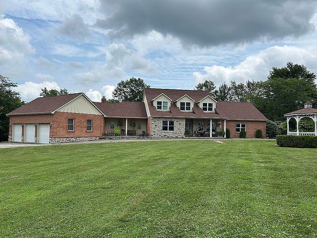 Photo of 6135 Martha Dr N, Aurora, IN