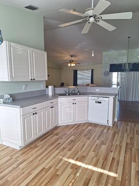Image of 825 Landsdowne Dr