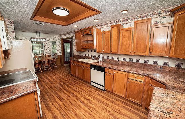Photo of 250 Hickory Dr, Elgin, TX