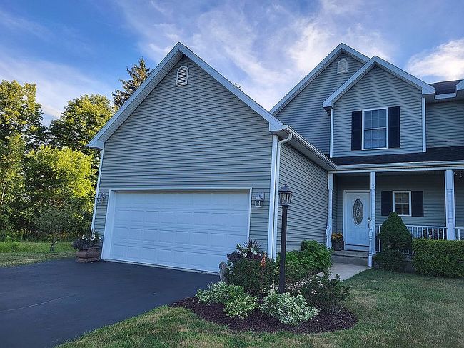 Photo of 2 Quail Run, Voorheesville, NY