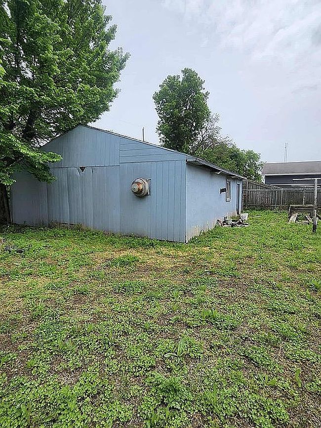 Photo of 1028 N Indiana Ave, Wichita, KS