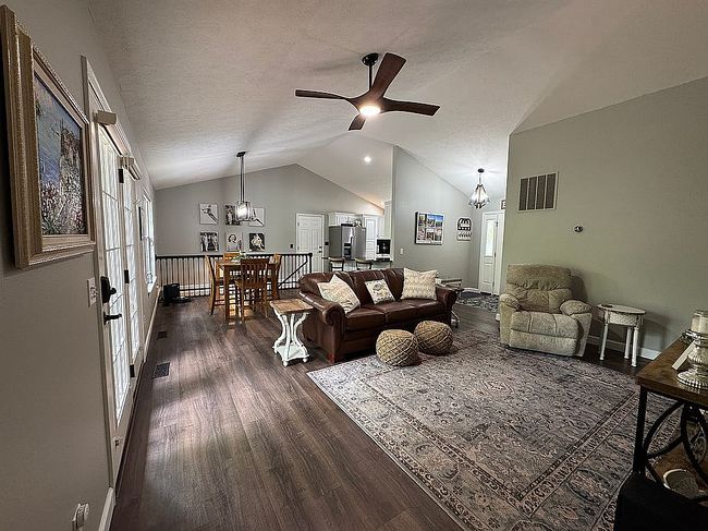 Photo of 155 Tyler St, Branson, MO