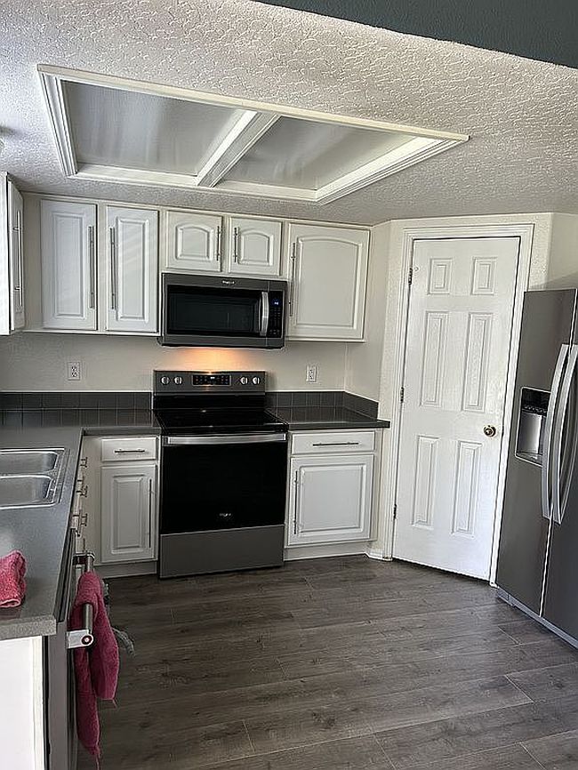 Preview of property located at 9173 W Ottawa Dr