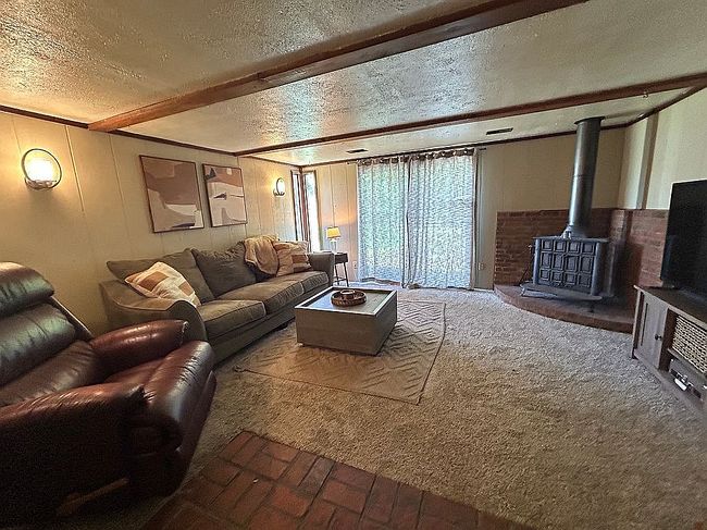 Image of 1908 Tennyson Dr