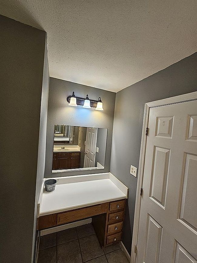 Image of 712 Michael Dr