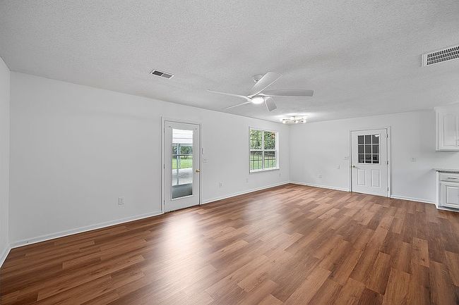 Photo of 208 Smyrna Rd, Elgin, SC