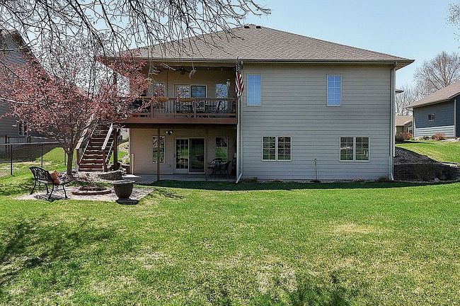 Image of 216 E Tabor Ct