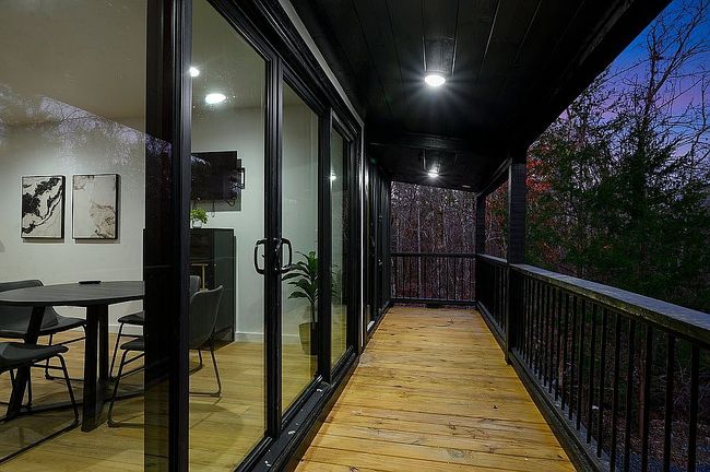 Additional photo 1 of property located at 26 Kissingfish Ct