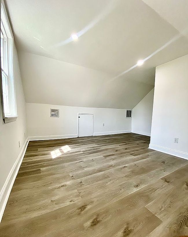 Photo of 139 Lee Ave Ne, Roanoke, VA