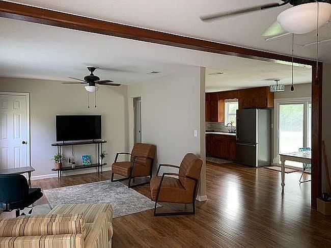 Additional photo 3 of property located at 6107 Louisville Ave