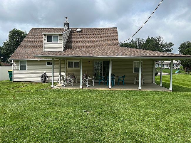Photo of 10 Hybrid Rd, Levittown, PA