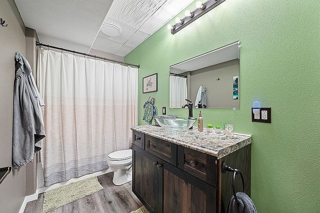 Additional photo 3 of property located at 680 Teton Way