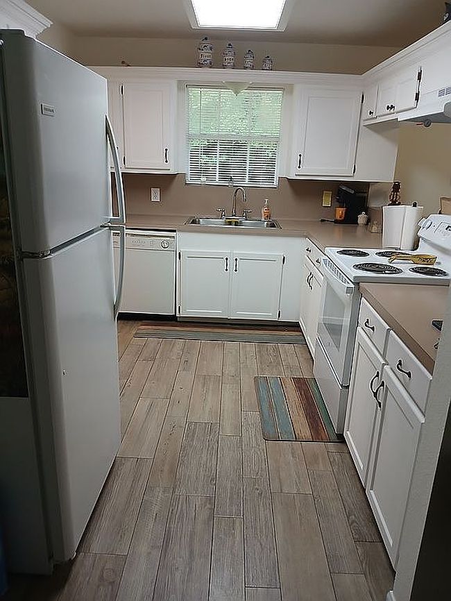 Image of 117 Greenbriar Dr