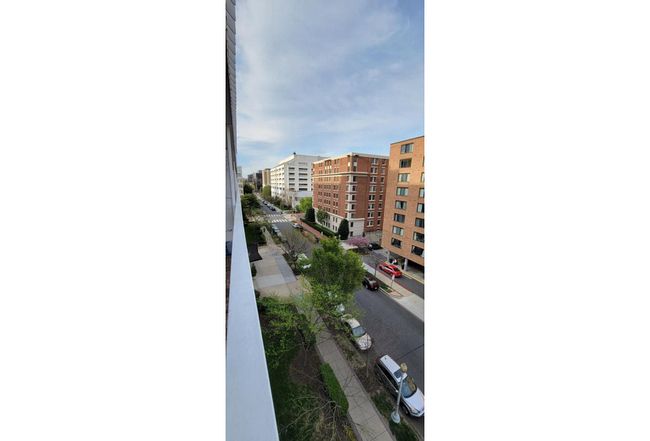 Preview of property located at 730 24th St. Nw Apt 616