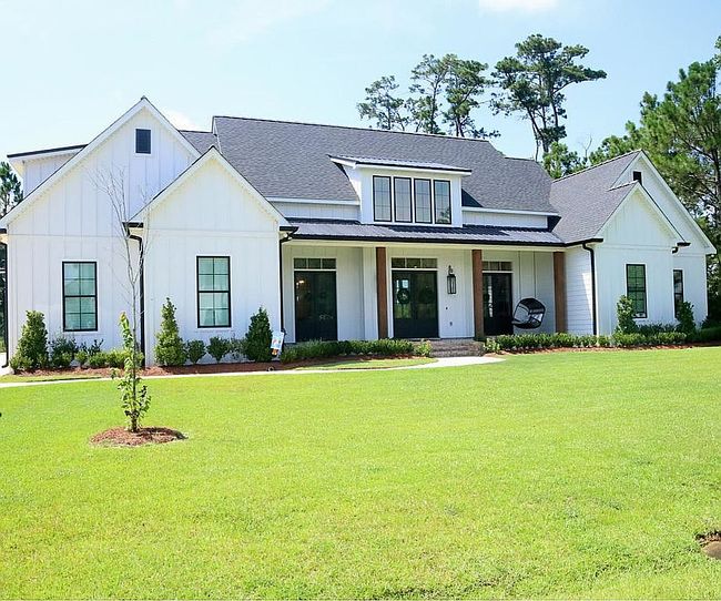 Photo of 436 S Fairway Dr, Madisonville, LA
