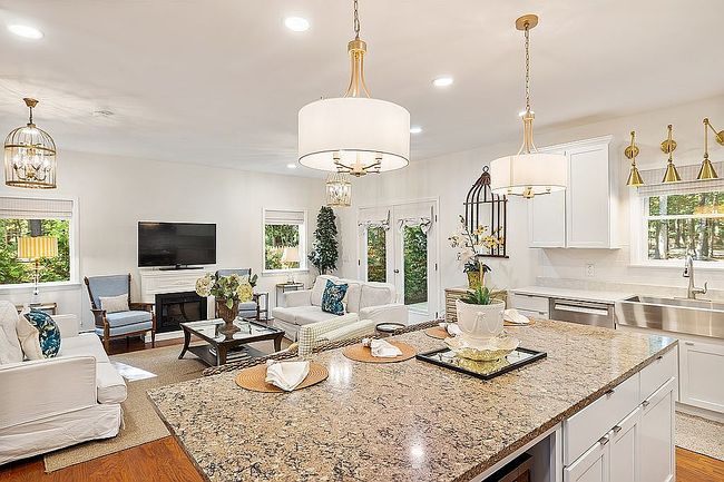 Photo of 612 Stephen Hands Path, East Hampton, NY