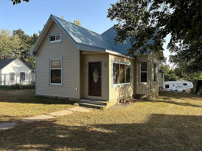 335 E Short St, Leigh, NE