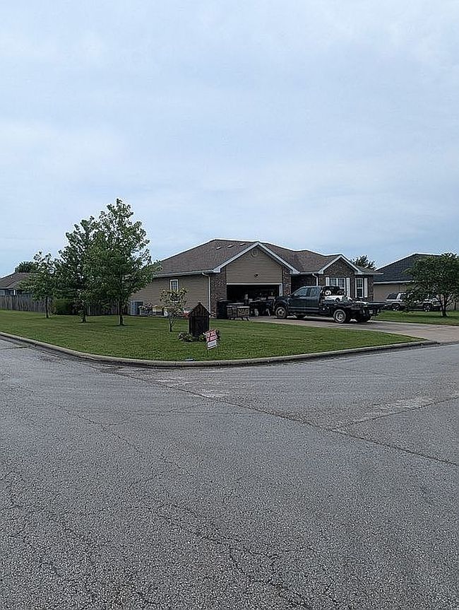 Preview of property located at 4765 S 130th Rd