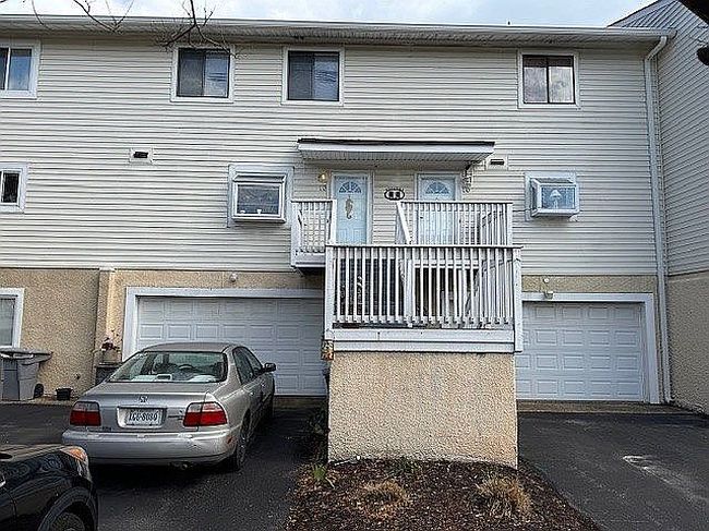Image of 132 N 1st St