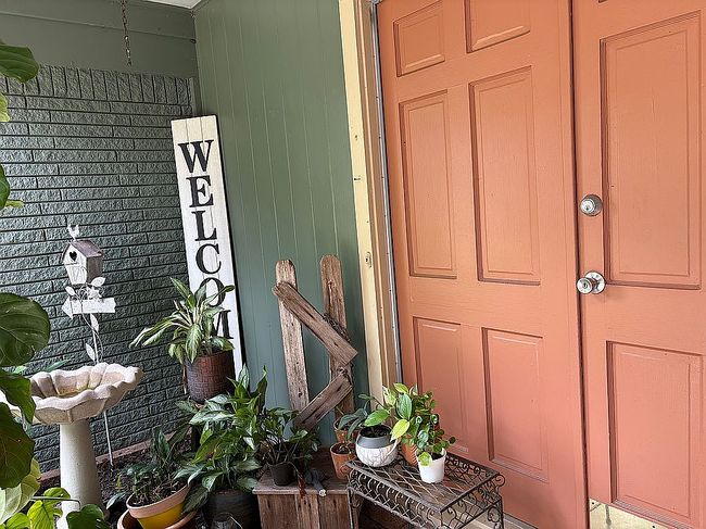 Photo of 204 Chestnut St, Lake Jackson, TX
