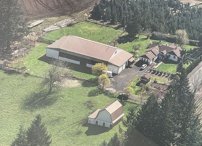 Additional photo 2 of property located at 1060 Silver Falls Dr Ne