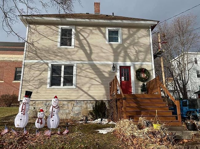Photo of 213 Hillside Ave, Berlin, NH