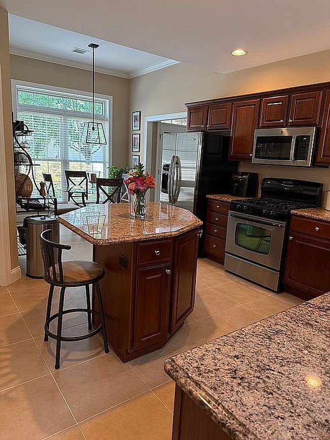 Photo of 504 Nursery Dr S, Mechanicsburg, PA