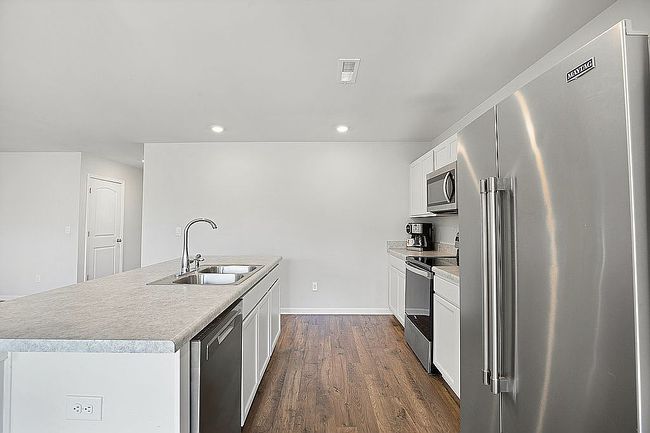 Image of 1114 Quail Hollow Rd