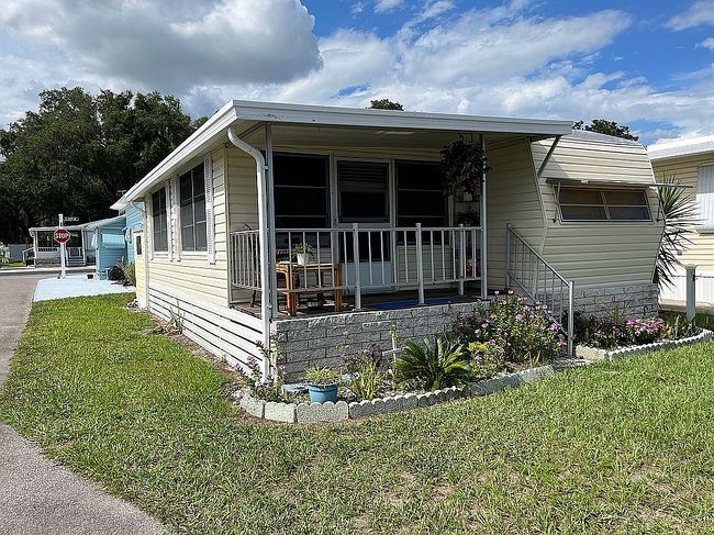 Image of 37611 Daybright Ln
