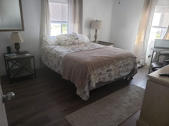 Image of 7920 Homer Ave