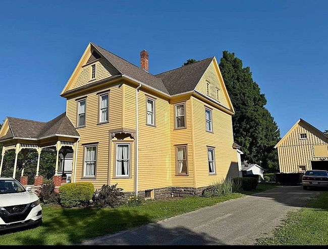 Photo of 398 E Main St, Canton, PA