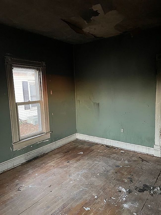 Photo of 5327 Smith St, Russellville, MO
