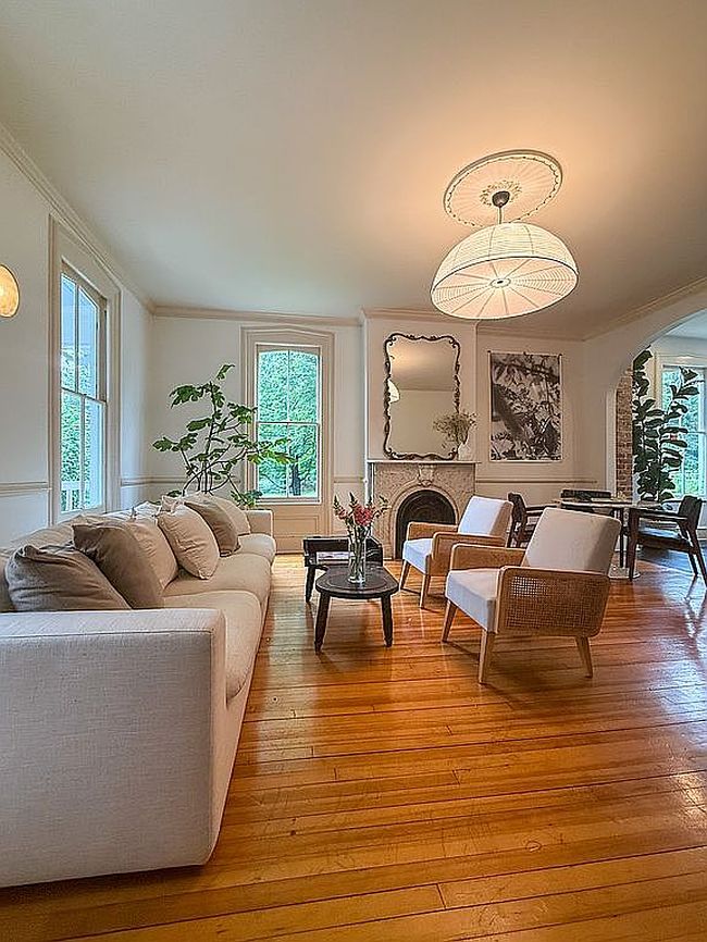Photo of 628 Lattintown Rd, Marlboro, NY