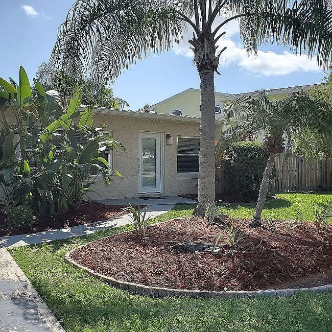 Image of 1430 3rd Ct