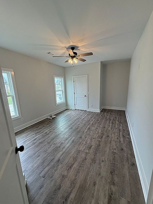 Additional photo 2 of property located at 105 Noles Dr