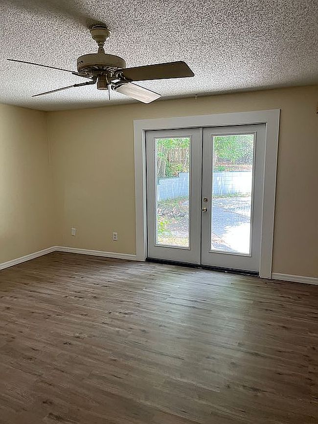 Image of 3527 Sheldon Rd
