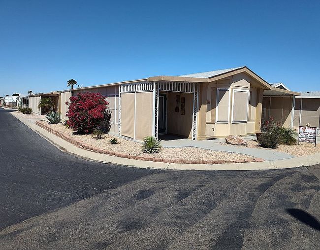 Photo of 10650 S Avenida Compadres #119, Yuma, AZ