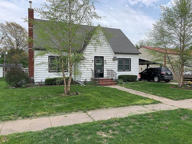 Image of 107 N Adams St