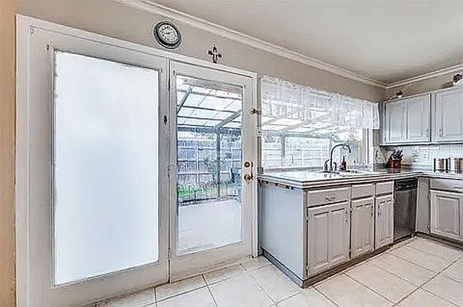 Image of 2048 Ash Hill Rd