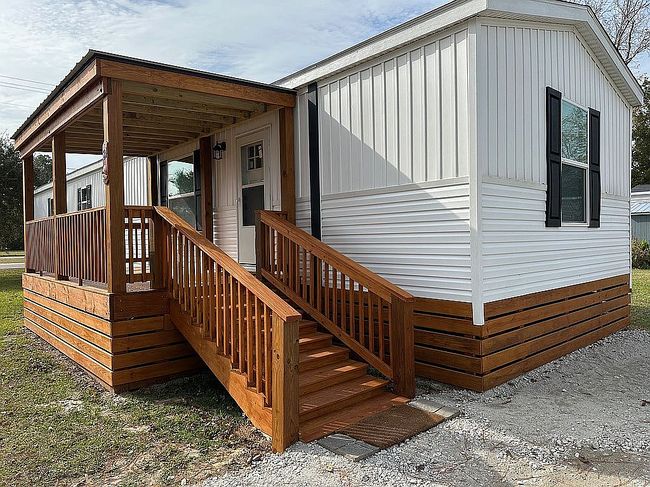Image of 2050 Country Club Rd #24