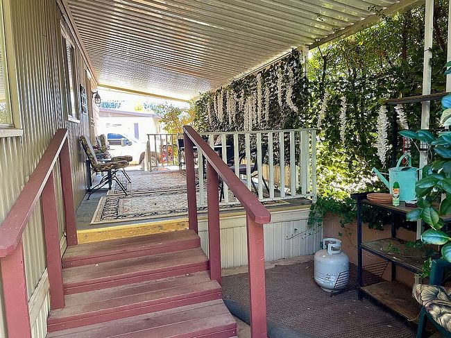 Additional photo 2 of property located at 205 Sunset Dr #77