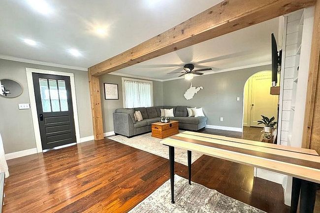 Image of 40 Hamrick St