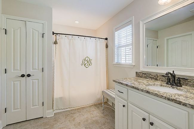 Photo of 7 Pin Oak Ct, Camden, SC
