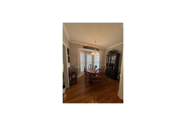 Photo of 3411 Meadowcrest Dr